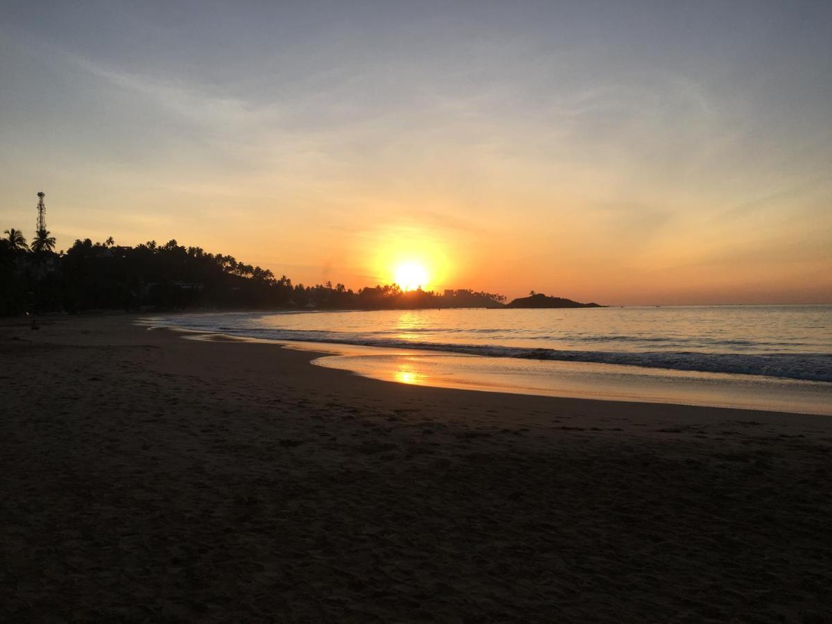 Family Guest House Mirissa Ngoại thất bức ảnh