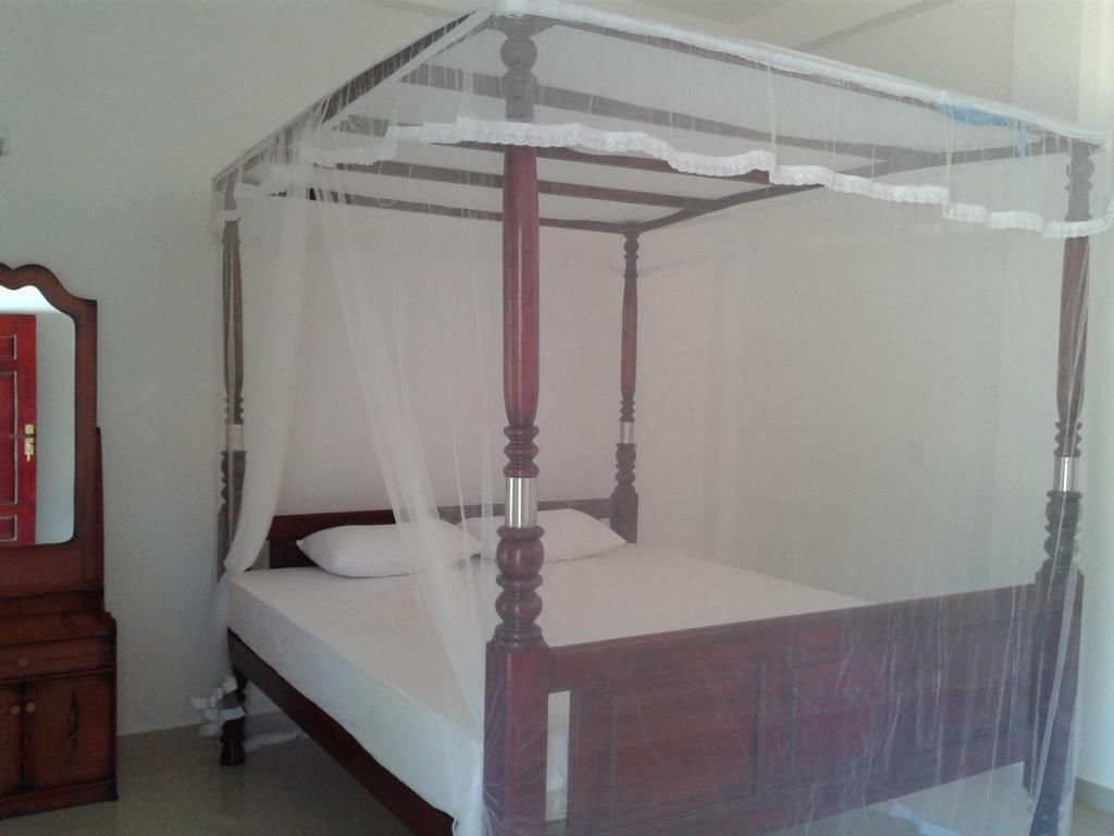 Family Guest House Mirissa Phòng bức ảnh
